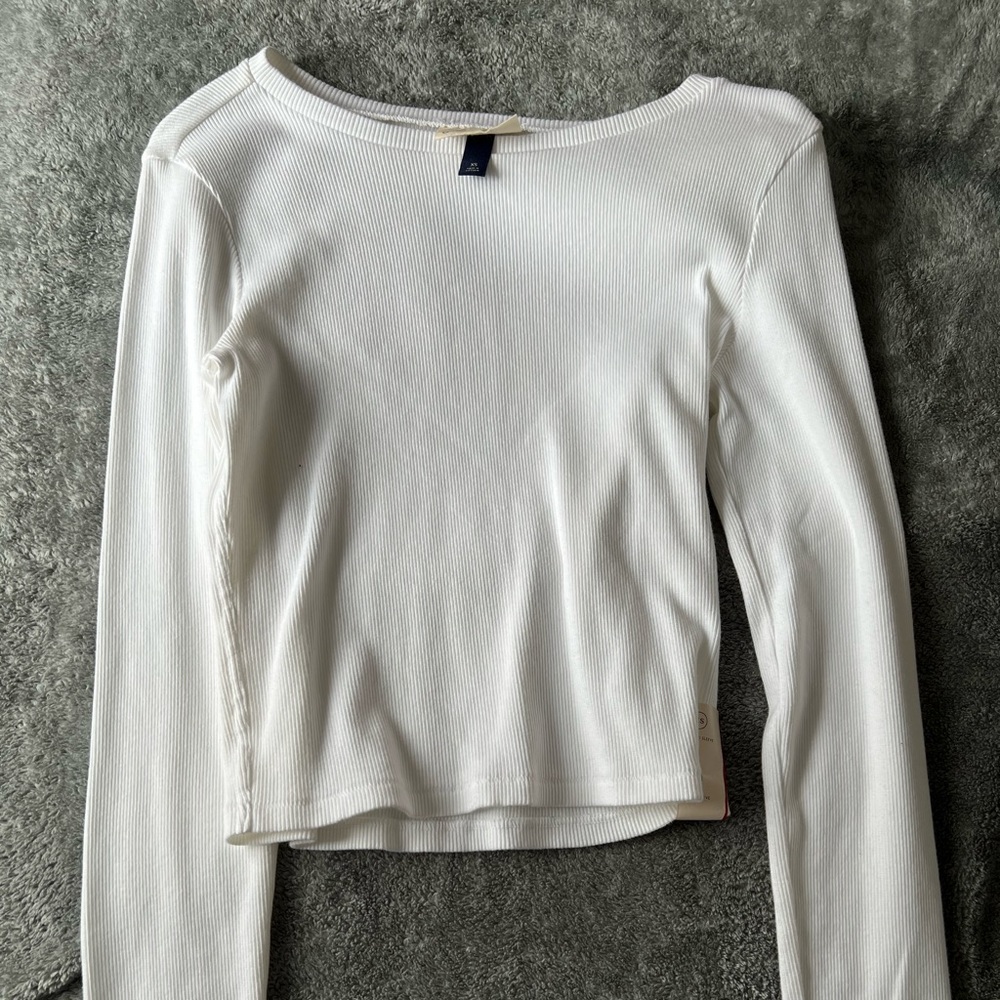 universal threads, white long sleeve, size xs